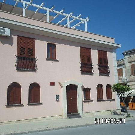 B&B Home Sweet Home Rosolini Buitenkant foto