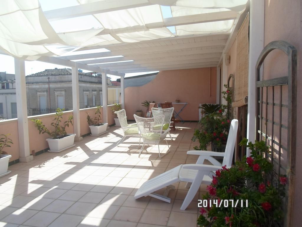 B&B Home Sweet Home Rosolini Kamer foto